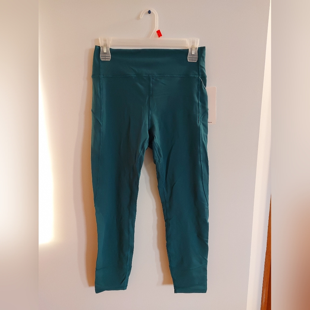 NWT Lululemon In Movement Tight 25" *Everlux Laguna Size 10